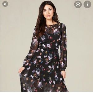 Bebe floral pleated maxi dress